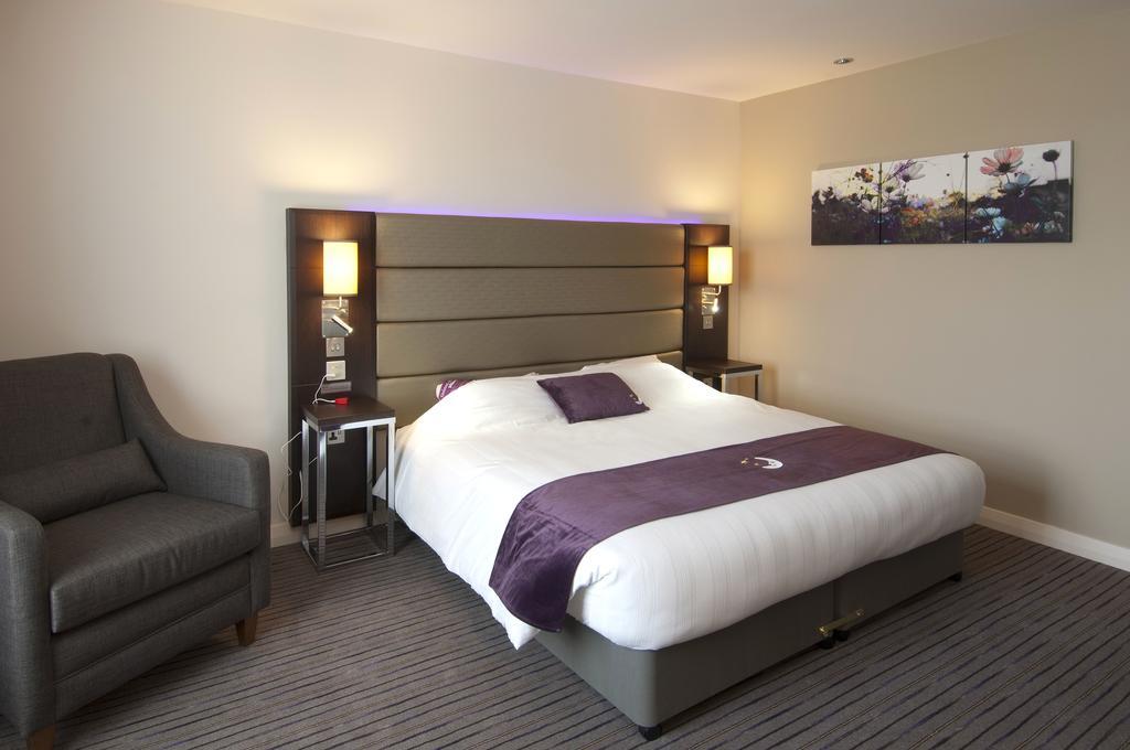 Premier Inn Edinburgh A1 - Newcraighall Extérieur photo
