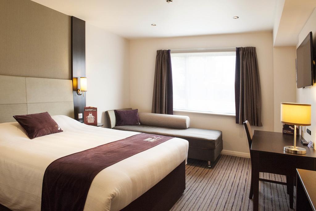 Premier Inn Edinburgh A1 - Newcraighall Extérieur photo