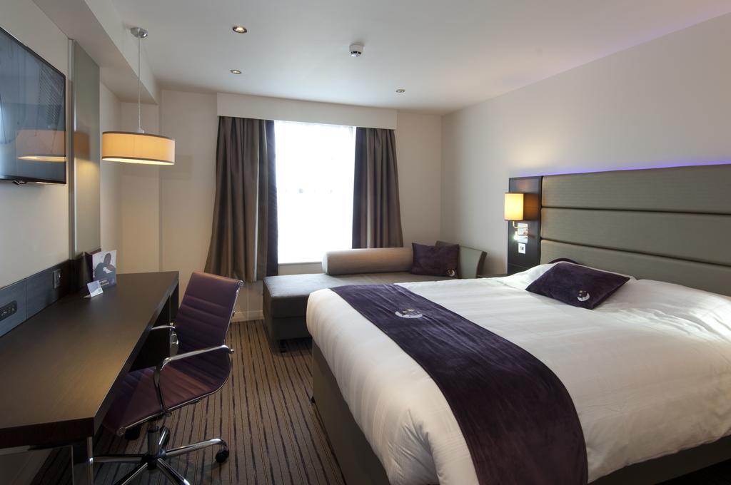 Premier Inn Edinburgh A1 - Newcraighall Extérieur photo